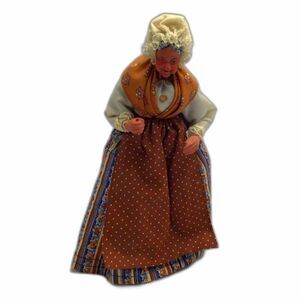 Stanton De Provence Peasant Woman Old Lady French Folk Art Terracotta Figure